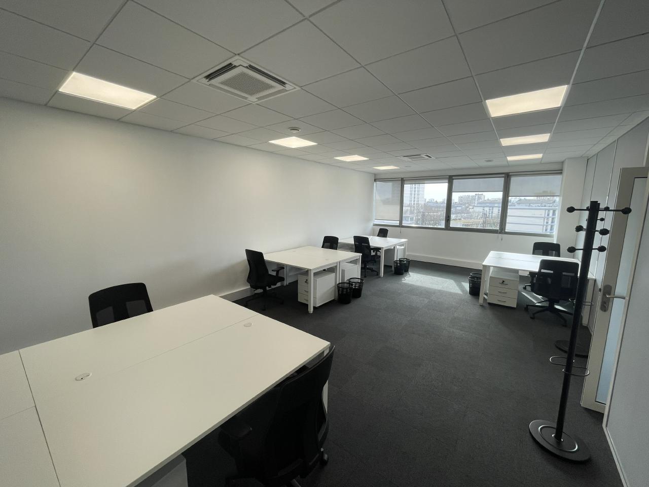 Bureau Tours 293m² Location bureau Tours Indre-et-Loire OLBUR2310244 0